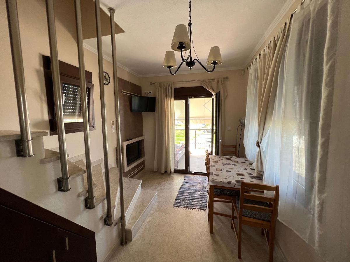 Am Beach House Nea Moudania Ngoại thất bức ảnh