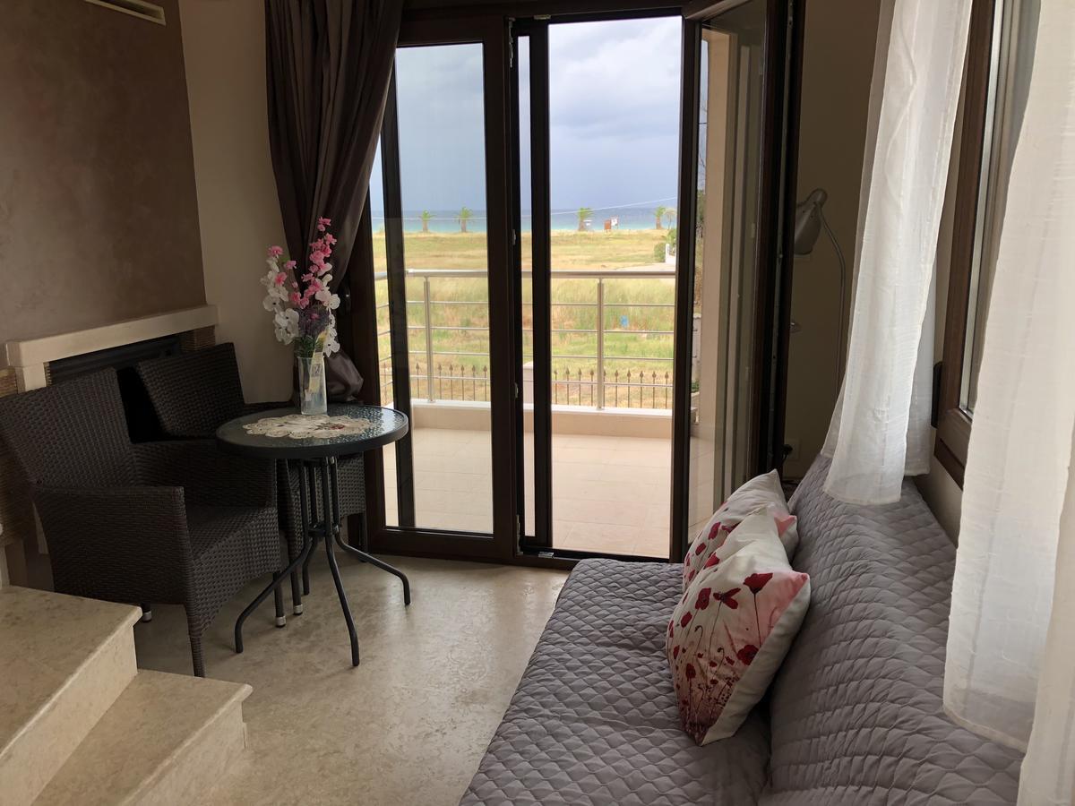 Am Beach House Nea Moudania Ngoại thất bức ảnh